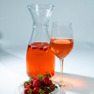 Дунайська Сангрія ПОЛУНИЦЯ, 1 літр